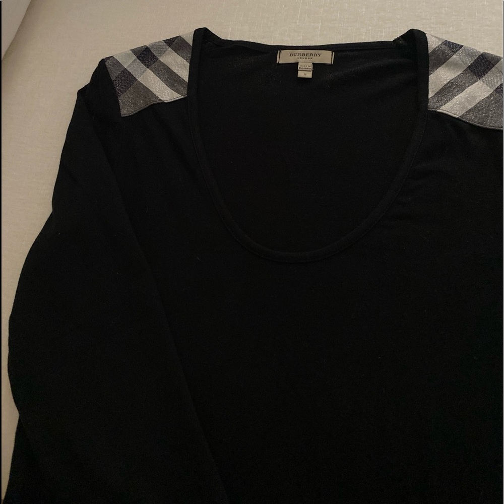 Authentic Burberry -Scoop simple 3/4 sleeve short